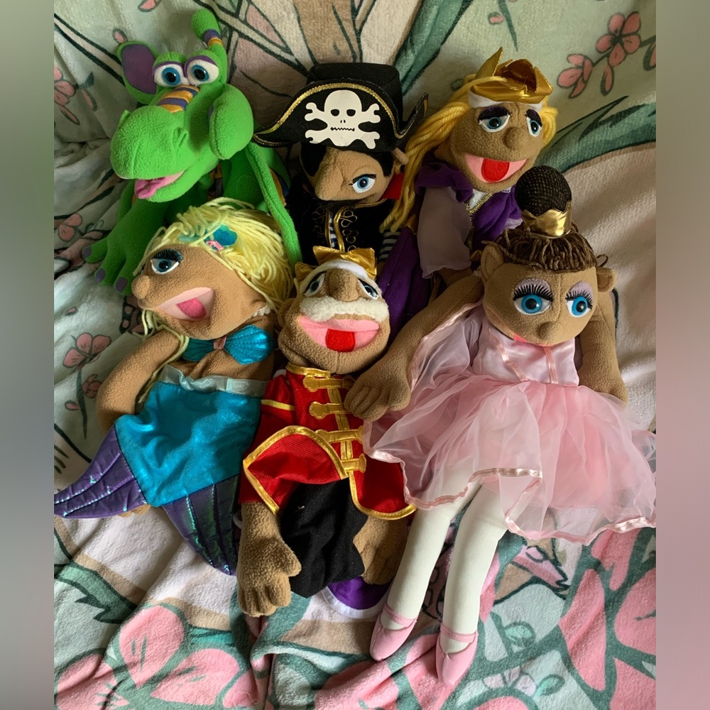 SIX Melissa and Doug hand puppets